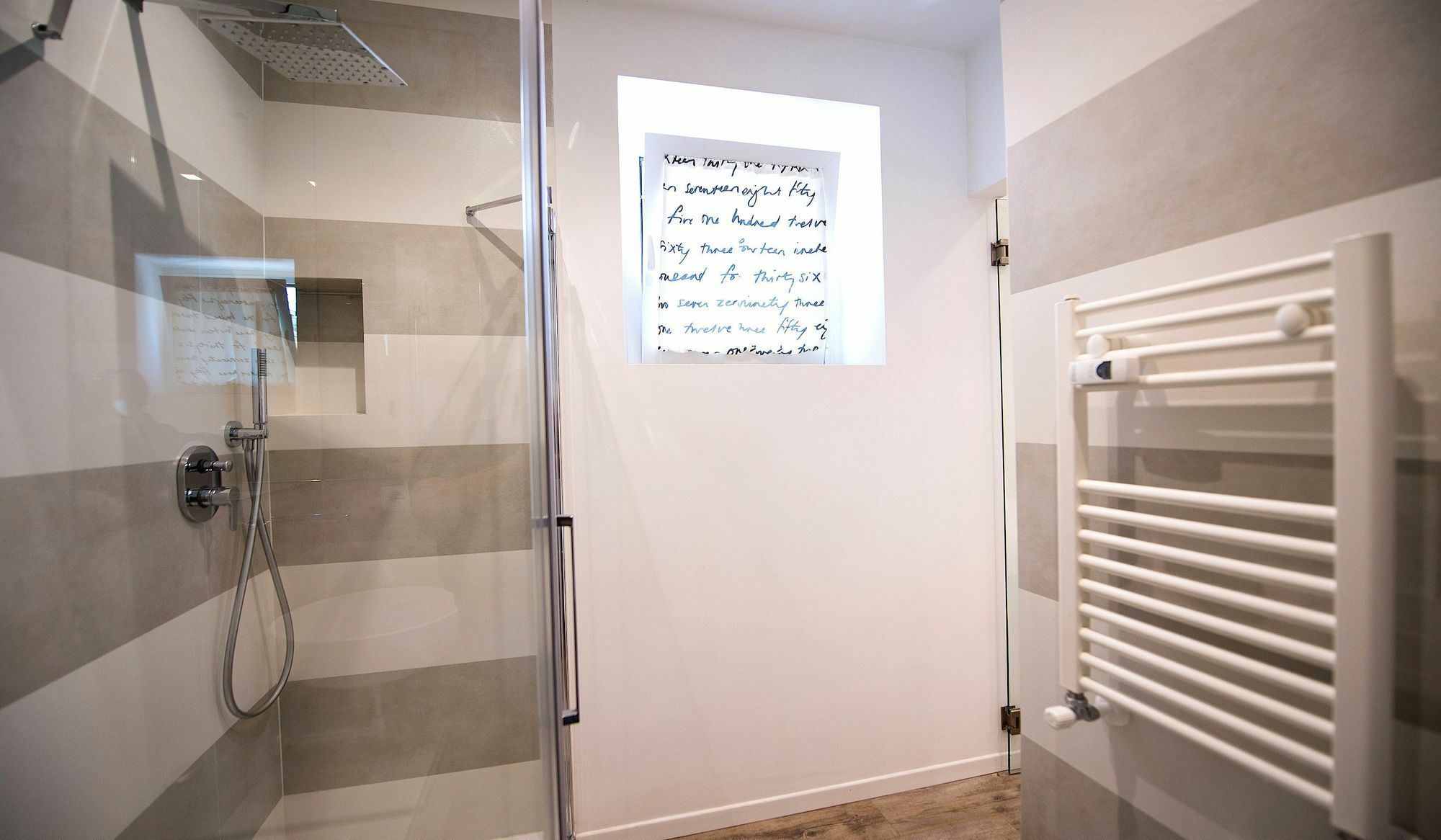 Apartment Vatican Kalasa Suite & Deluxe Rom